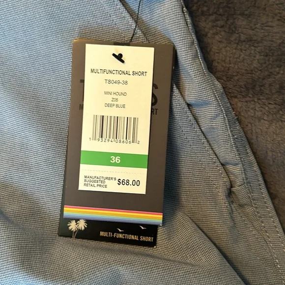 Dress shorts size 36 - Picture 3 of 3